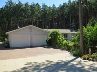 7605 Evergreen Dr W, Waupaca, WI 54981