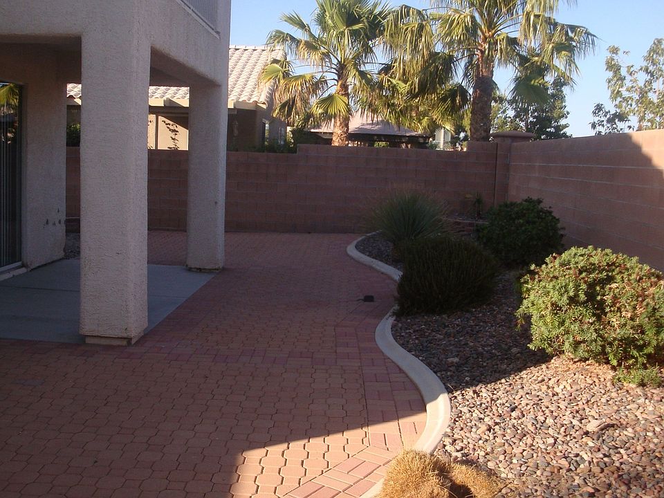 1st image of 2697 Hollowvale Ln