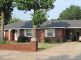 208 Wiggs St, Kennett, MO 63857
