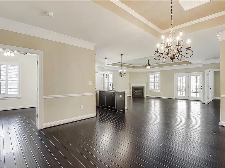 5815 New Berne Rd — Photo 5