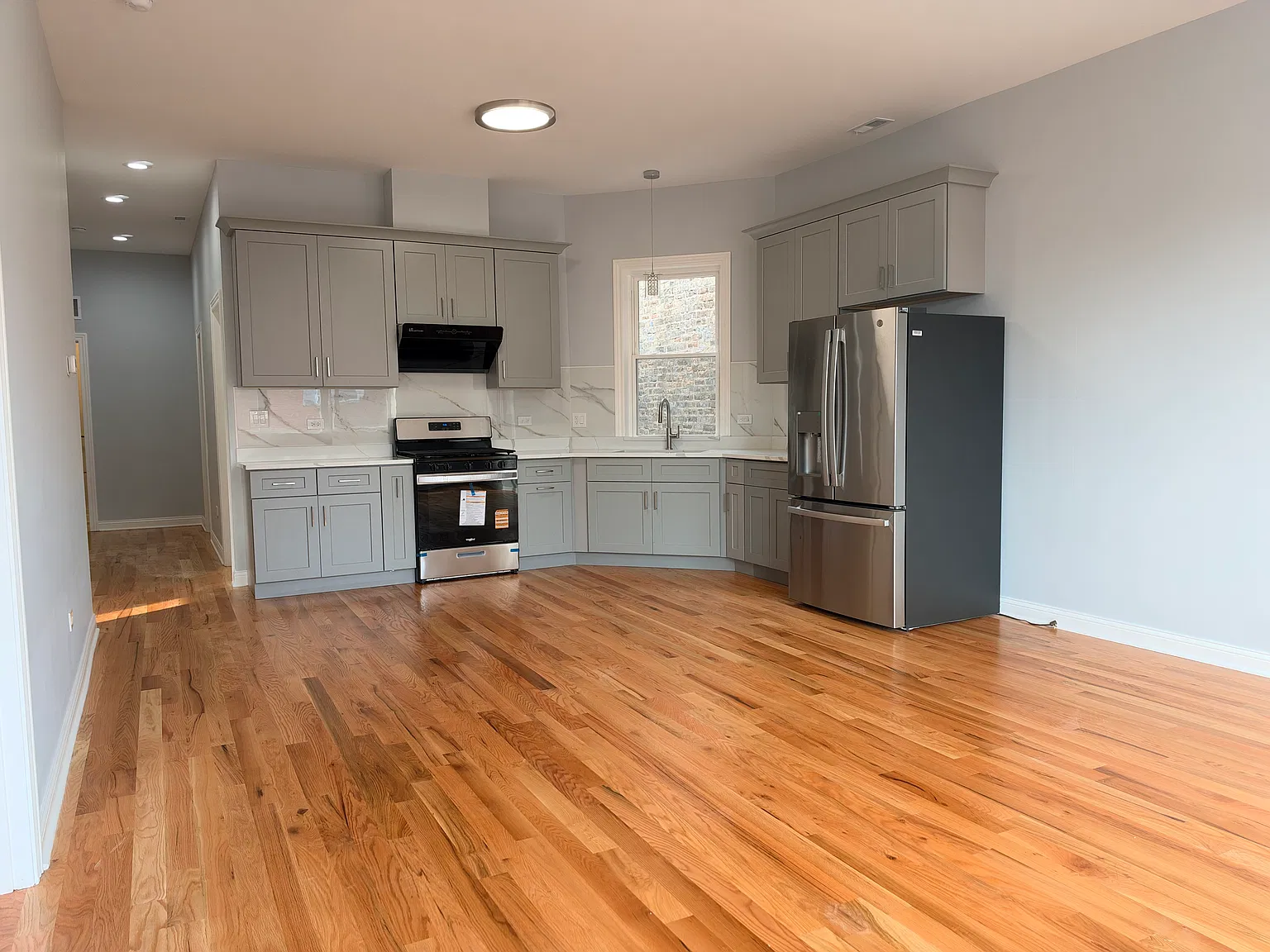3702-3704 S Wallace St — Photo 1