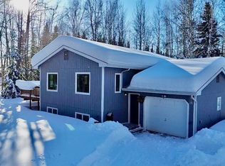 2713 Scotch Pine Dr, North Pole, AK 99705