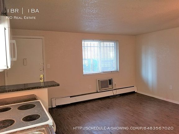 3rd image of 41 S Lincoln St APT 103