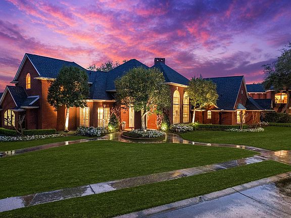 3rd image of 2821 Reynolds Ln