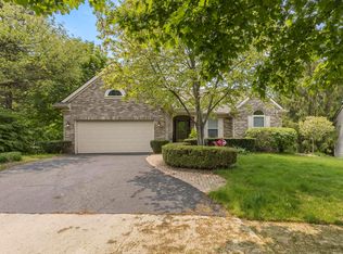 45 Ridge Field Ct, Oxford, MI 48371