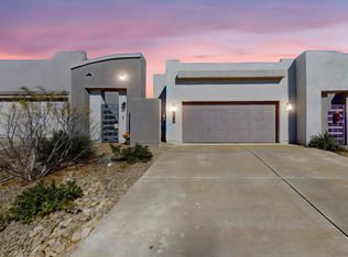 1820 Villa Contesa NW, Los Lunas, NM 87031