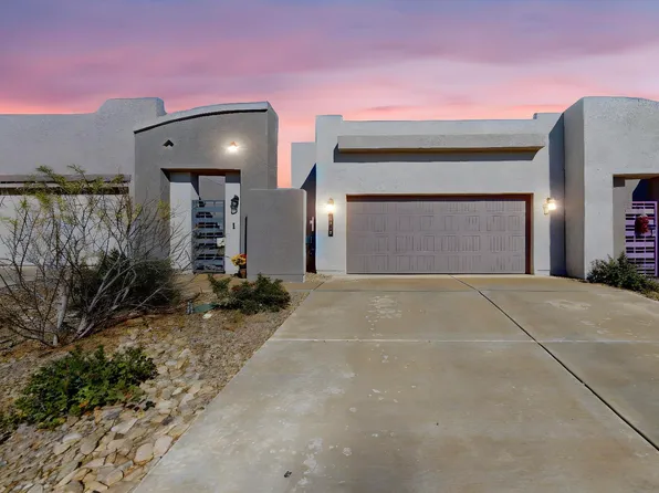 1820 Villa Contesa NW, Los Lunas, NM 87031