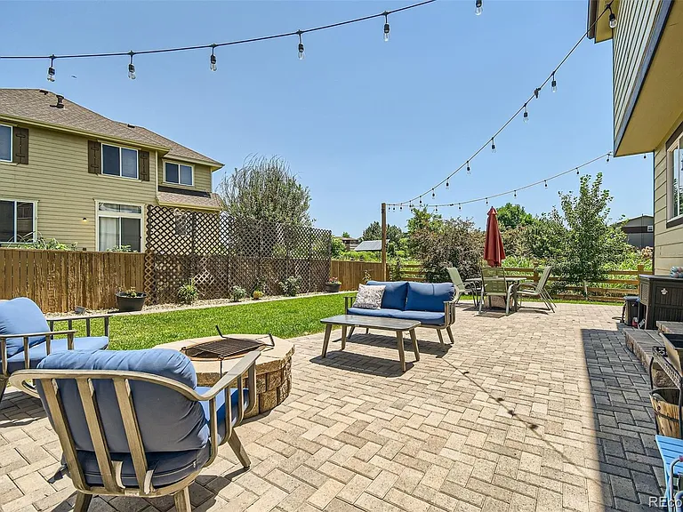 10122 Richfield Way — Photo 21