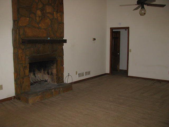 2nd image of 290 Booth Rd #1