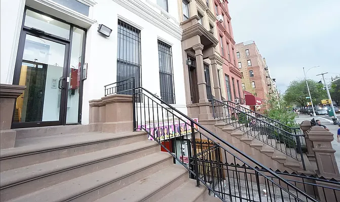 Rented by Urban Furnished LLC | media 8