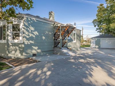 907 S Alder St, Kennewick, WA, 99336