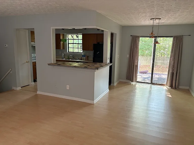 924 Shiloh Ridge Run NW — Photo 2
