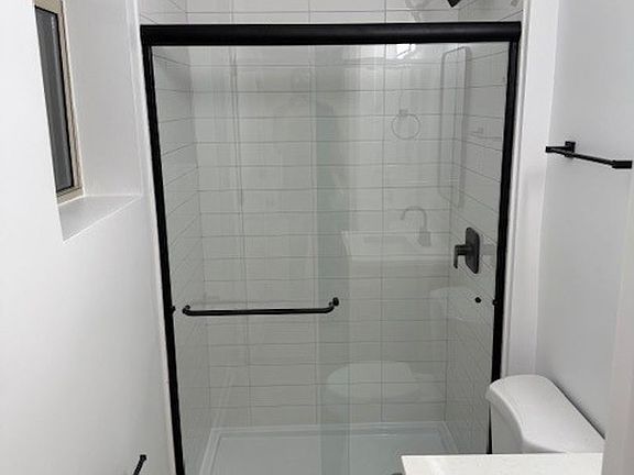 5th image of 2139-47 W Lunt Ave #6977-1