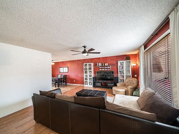 5th image of 1621 E Dunbar Dr