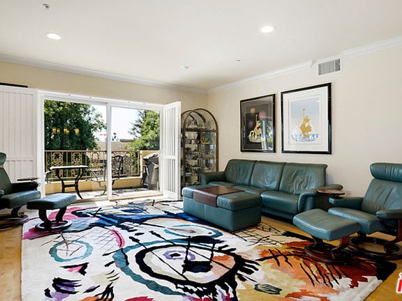 5th image of 1878 Greenfield Ave #Penthouse 6