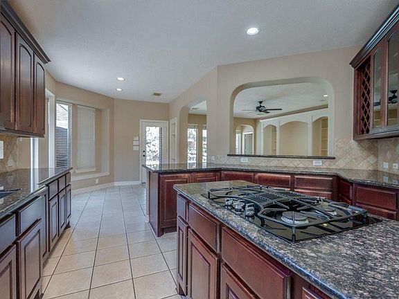 5th image of 12406 Santiago Cove Ln