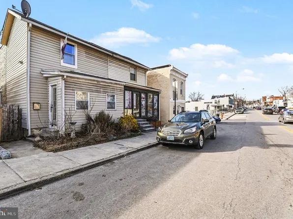 3712 Falls Rd, Baltimore, MD 21211