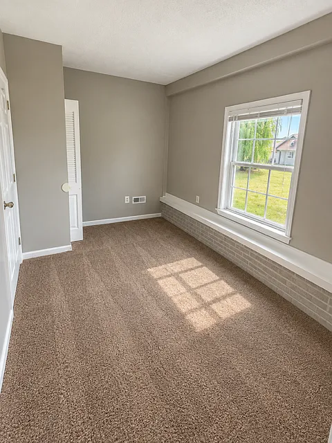 3 bed, 1163 sqft, $1,450 — Photo 4