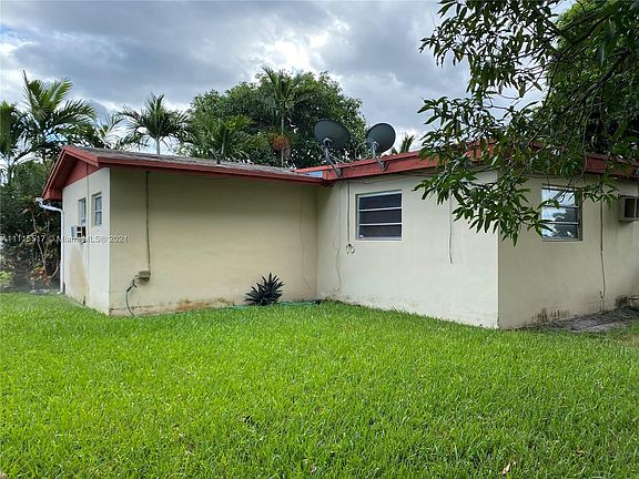 4th image of 1531 NW 174th St