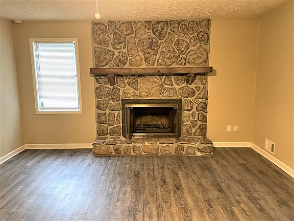 2nd image of 217 Windfield Dr