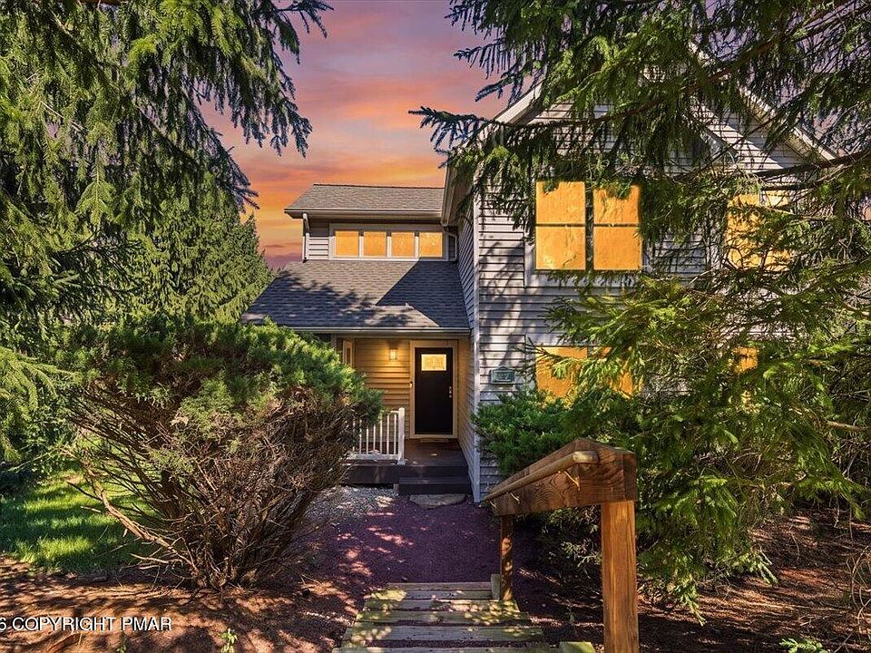 1st image of 347 Hemlock Ln