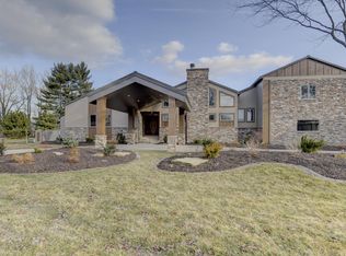 1940 Rosewood Ct, Munster, IN 46321