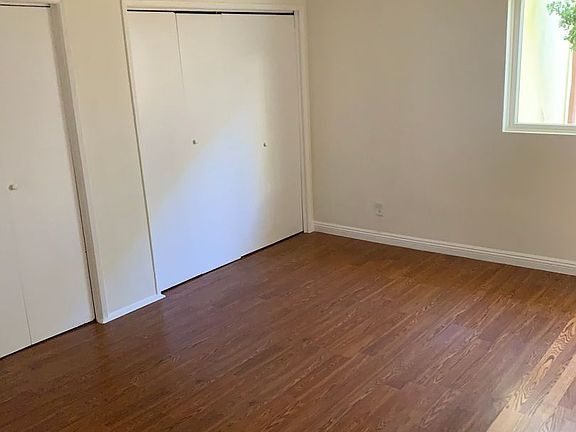 3rd image of 263 W 15th St #2