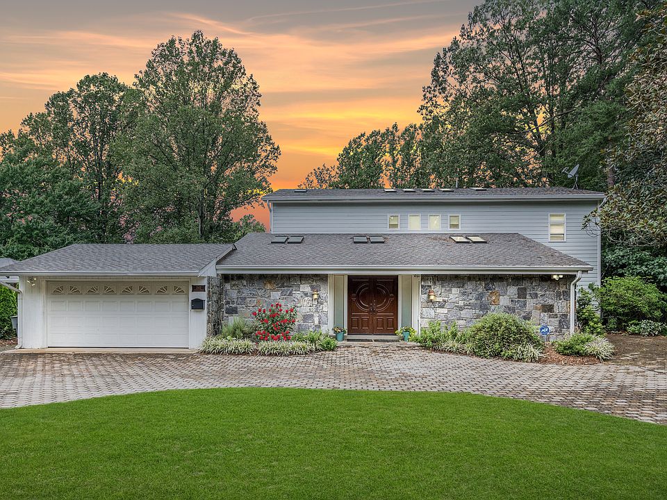1st image of 3502 Pinetree Ter