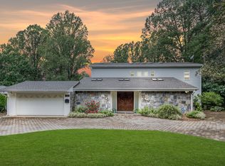 3502 Pinetree Ter, Falls Church, VA 22041