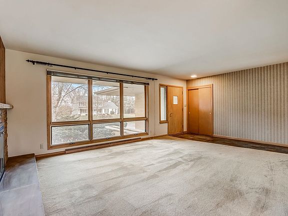 2nd image of 12111 W Chapman Ave