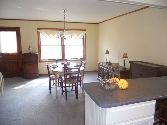 3rd image of 267 Loveman Ave