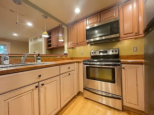 131 W Merrimack St #3 Photo 1