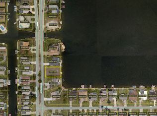 4909 Skyline Blvd, Cape Coral, FL 33914