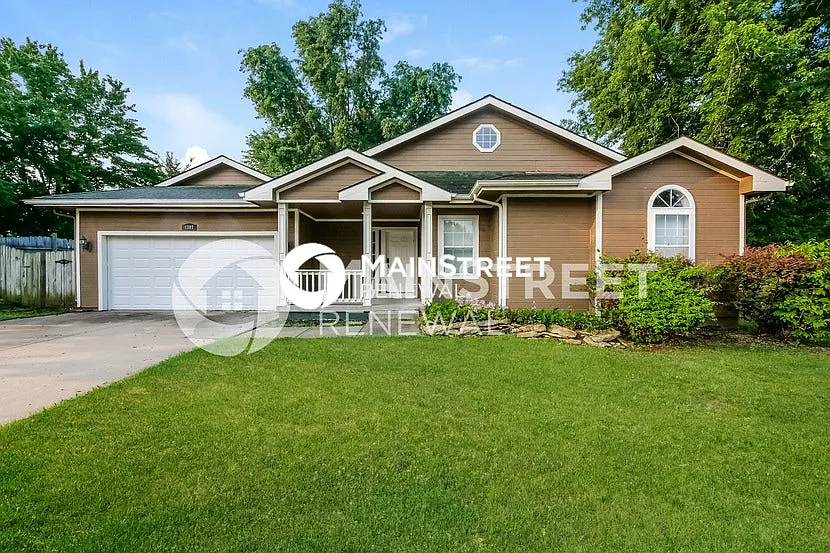 1307 Rose St — Photo 1