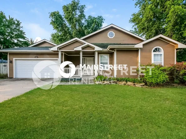 1307 Rose St, Kearney, MO 64060