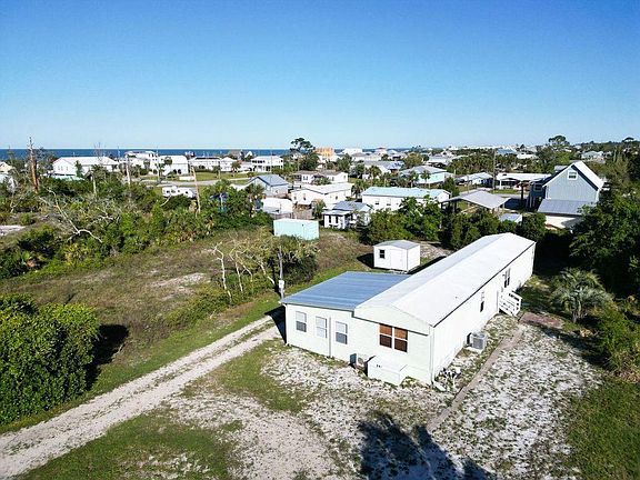 2nd image of 241 Gulf St