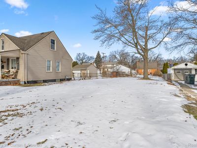 24100 Chicago St, Dearborn, MI, 48124