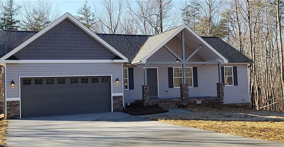 1st image of 323 Price St