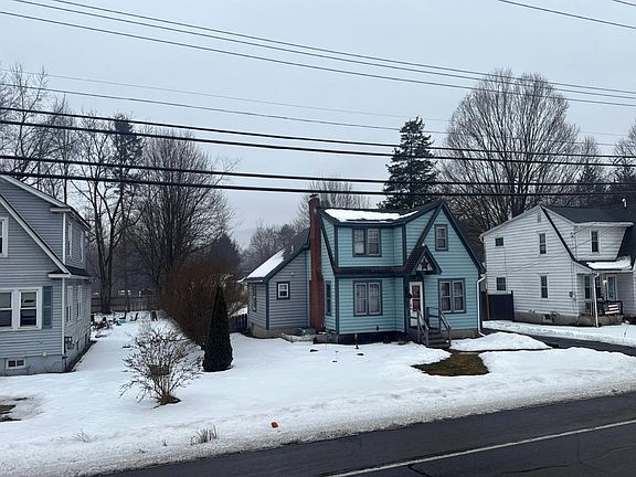 3rd image of 1120 Conklin Rd