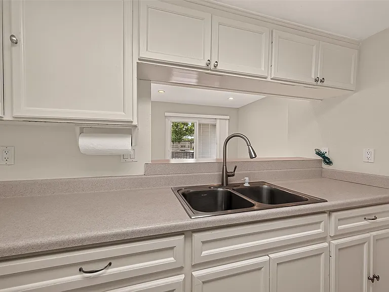 12633 Memorial Dr #130 — Photo 18