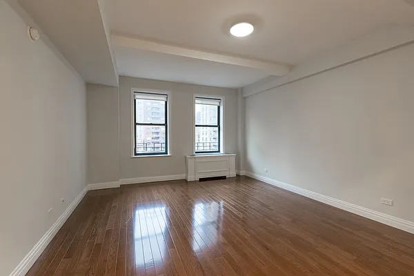 Rented by Stonehenge NYC LLC | media 3
