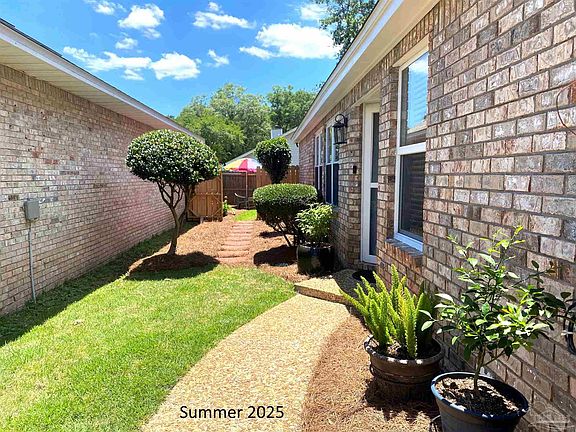 4th image of 3505 Silvertree Ln