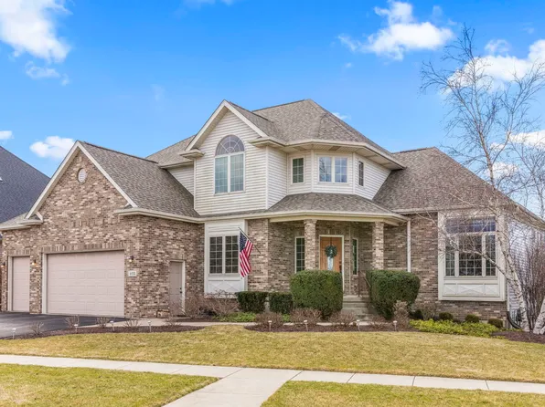 402 Northgate Dr, Sycamore, IL 60178