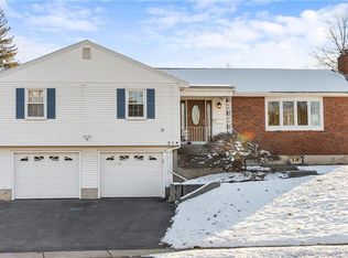 218 Coppermill Rd, Wethersfield, CT 06109