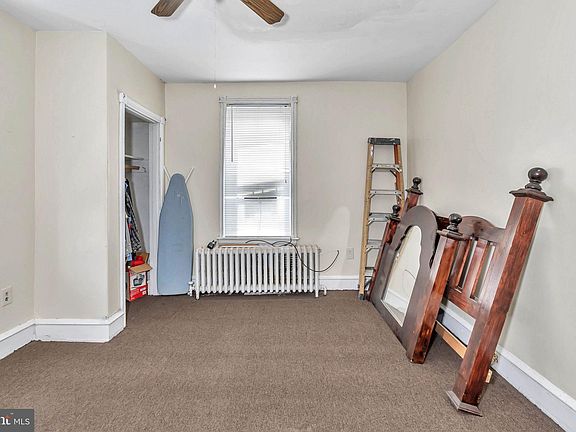 3rd image of 716 N Union St