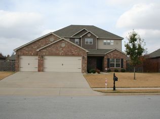 112 Devonshire Ave, Lowell, AR 72745