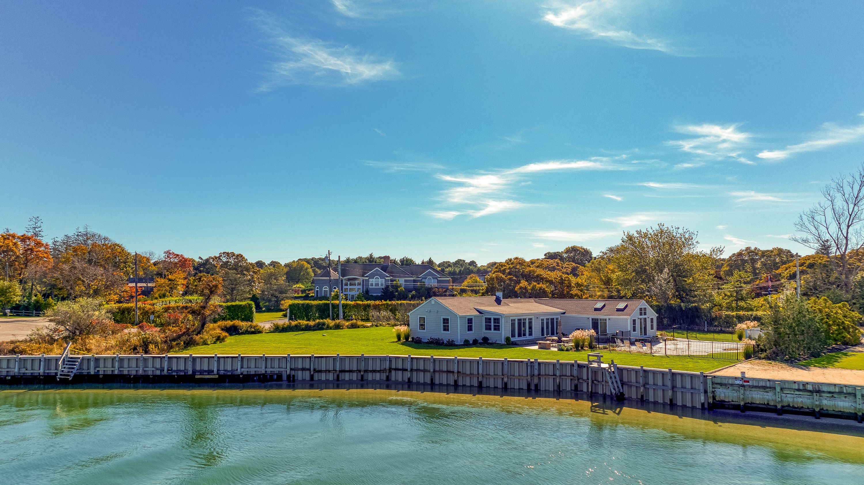 2 Peconic Cres, Southampton, NY 11946 Out East