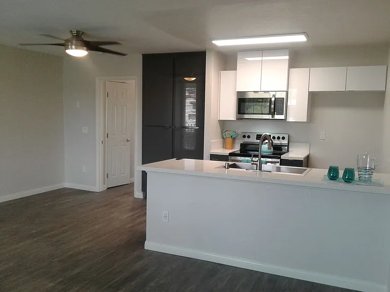 Summerwood Apartment Homes — Photo 43