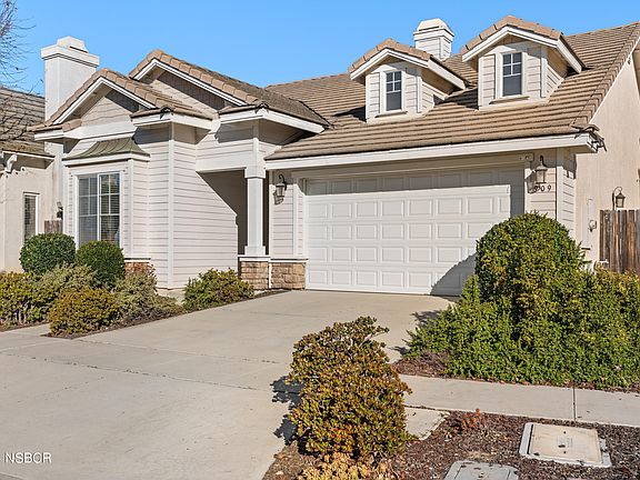 2nd image of 909 Nartatez Ct