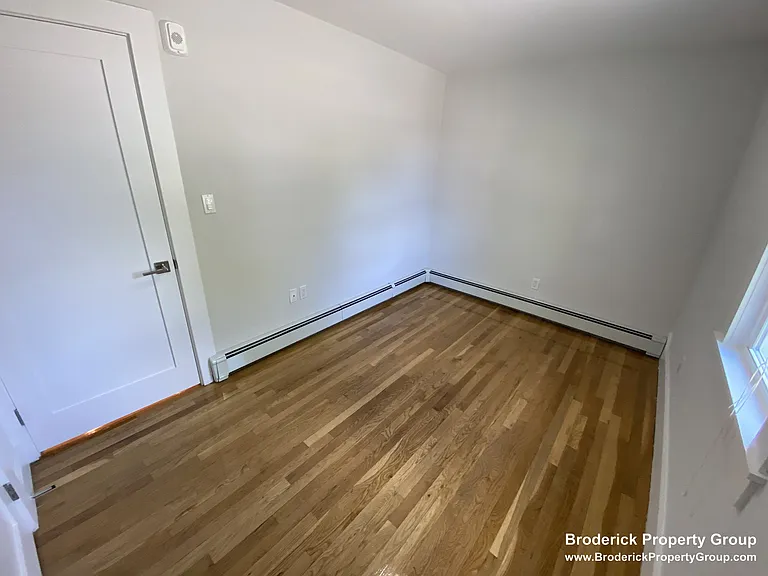 31 South St #B4 — Photo 9